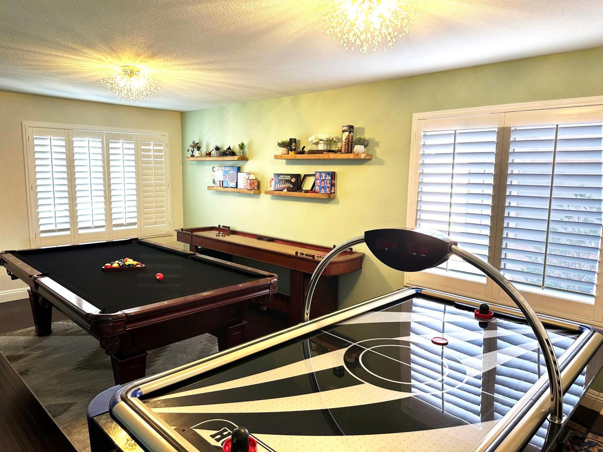 Buddha Gem, Central 6 Bed Room Luxury Home With Pool Hot Tub Game Room And Much More Las Vegas Esterno foto