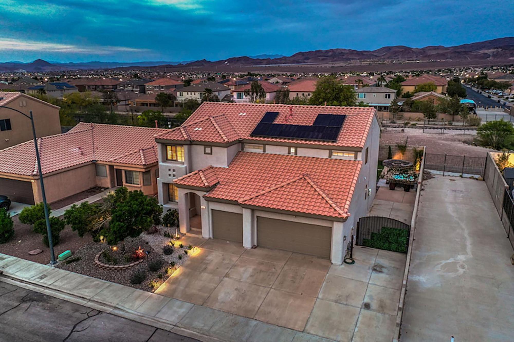 Buddha Gem, Central 6 Bed Room Luxury Home With Pool Hot Tub Game Room And Much More Las Vegas Esterno foto